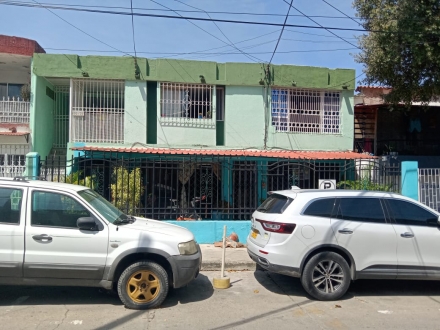 Apartamento en Los Angeles Piso 2 USO COMERCIAL